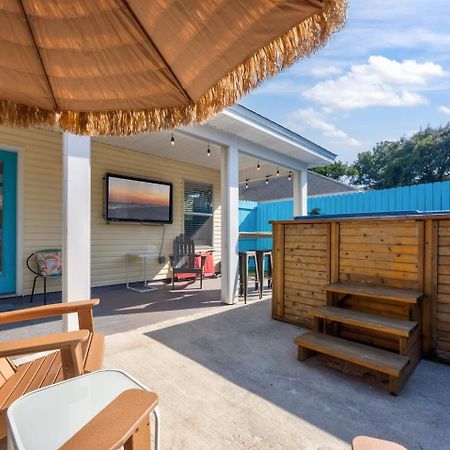 Private Beach Access, Fenced Yard & Pet Friendly, Pool, Cabana Life Beach House เดสติน ภายนอก รูปภาพ